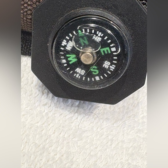 Black Columbia Sportswear Belt Bag with Compass - Picture 5 of 11